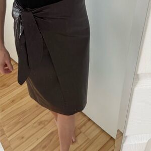 Leather skirt, Burgundy color